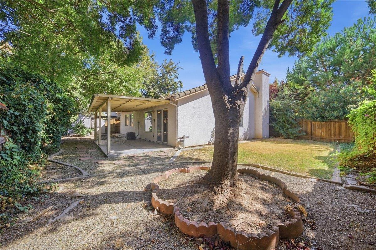 907 Fitzroy Court