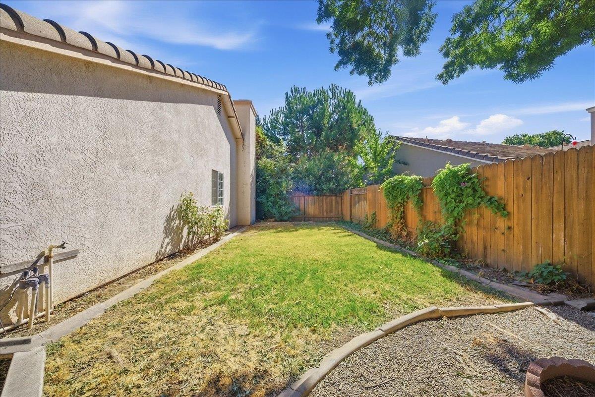 907 Fitzroy Court