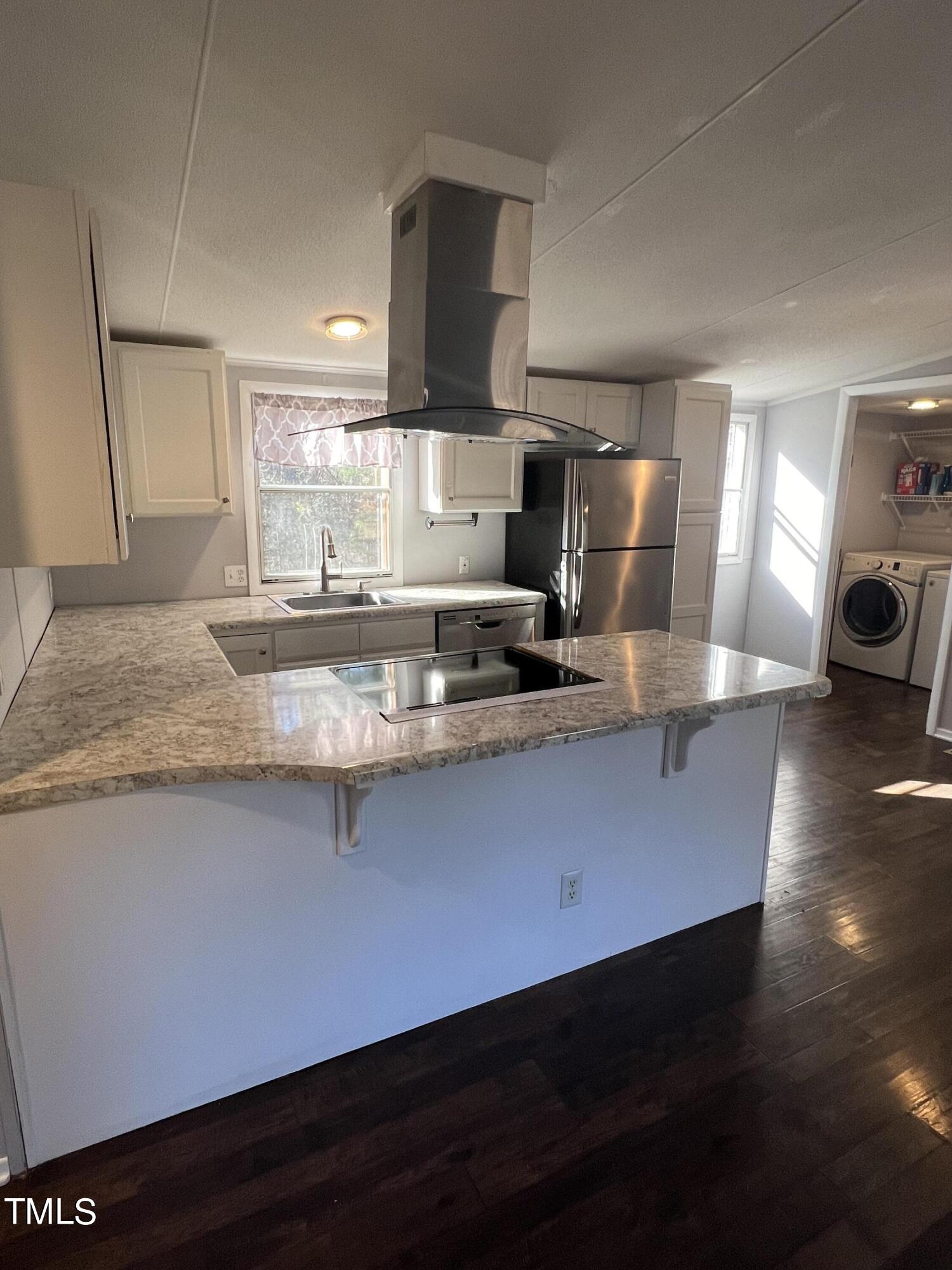 1608 Spring Hill Road