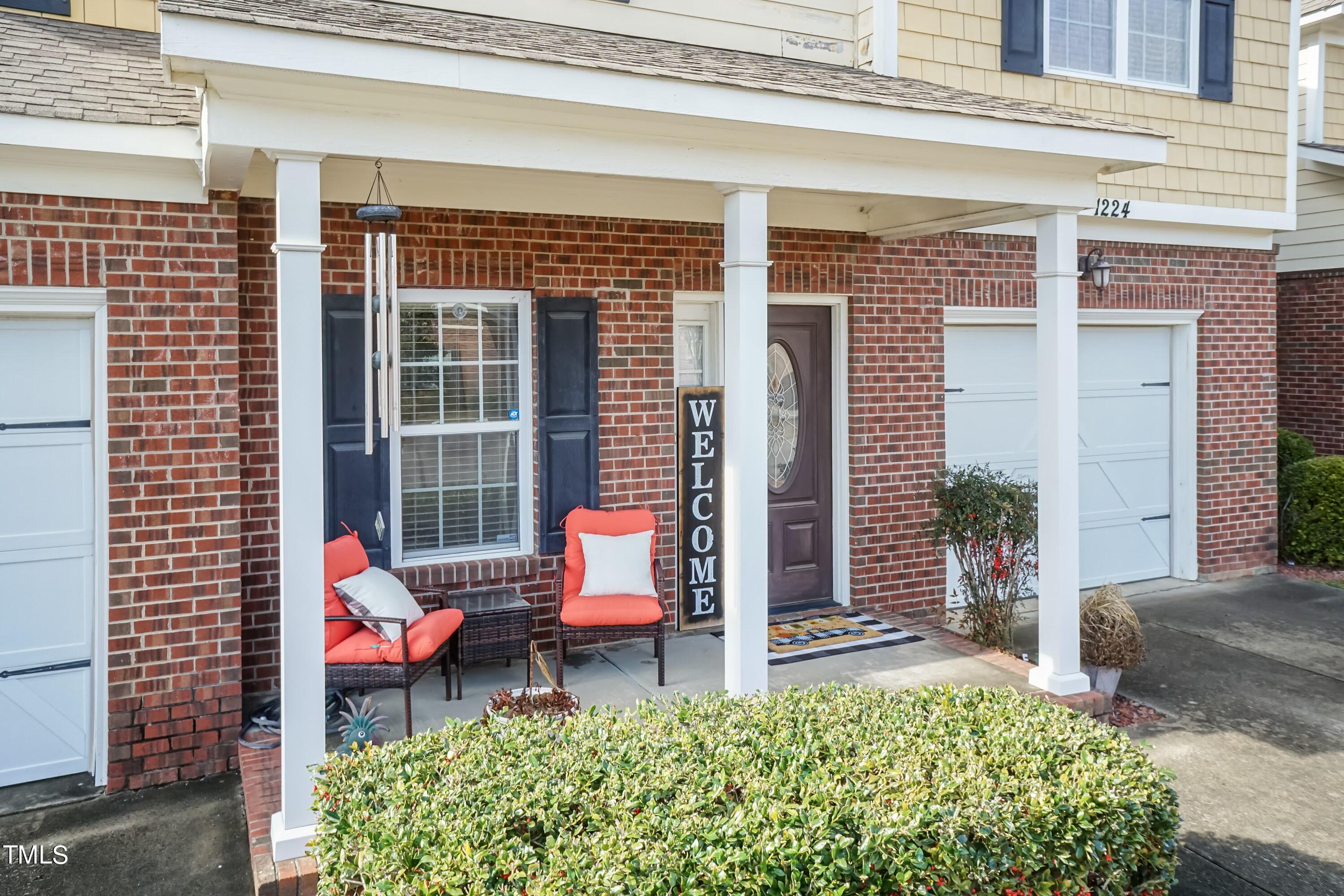 1224 Braybrooke Place