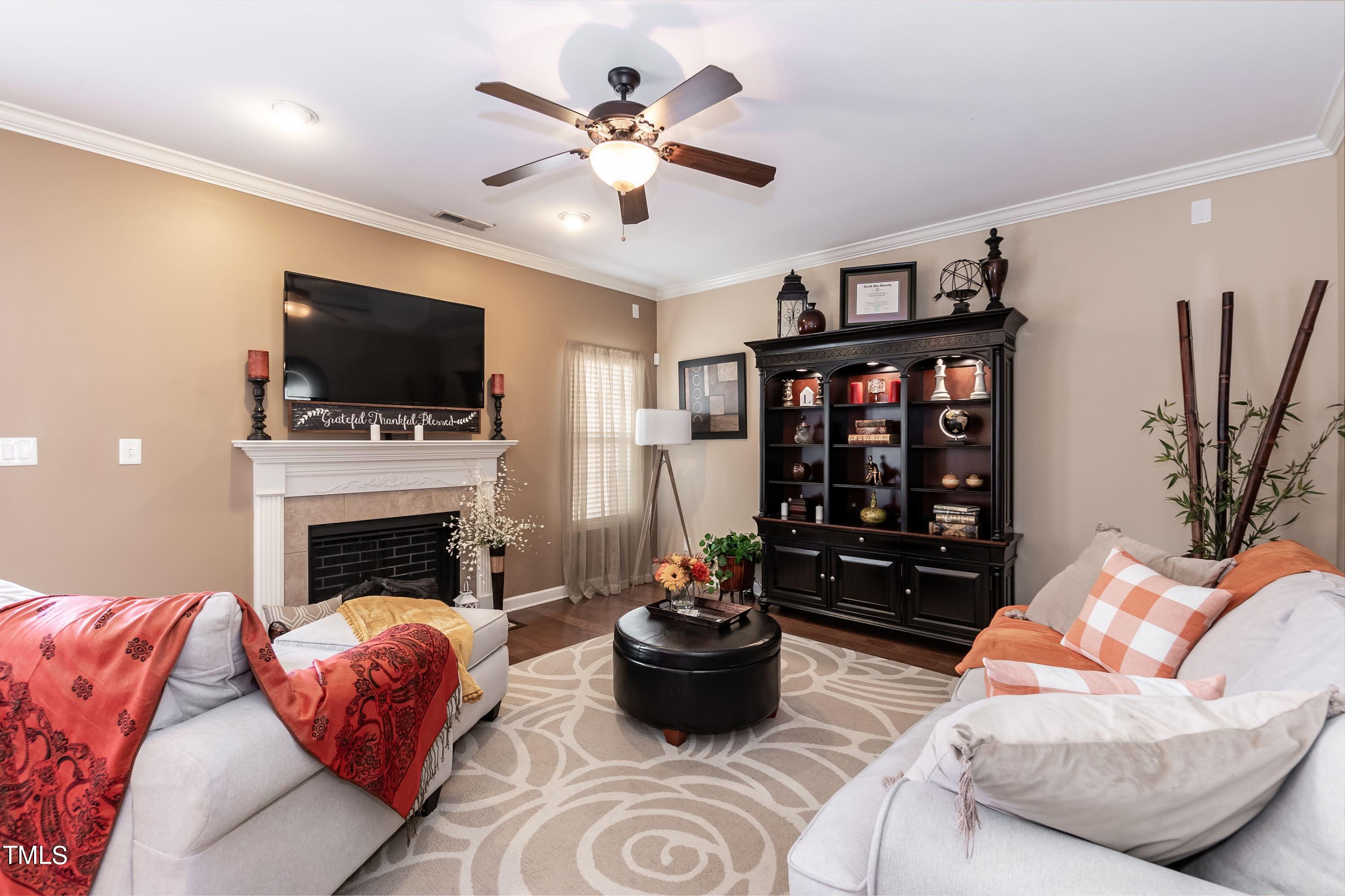 1224 Braybrooke Place