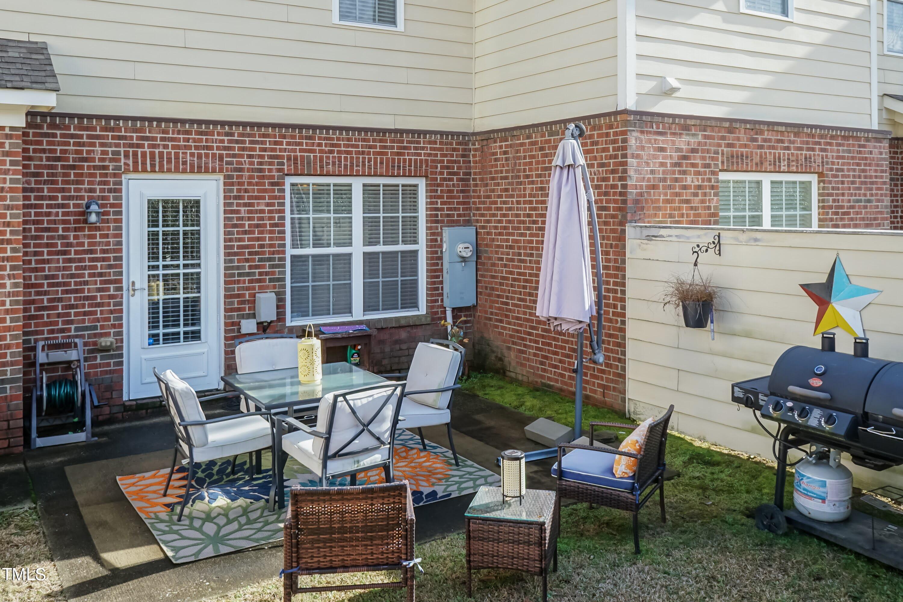 1224 Braybrooke Place