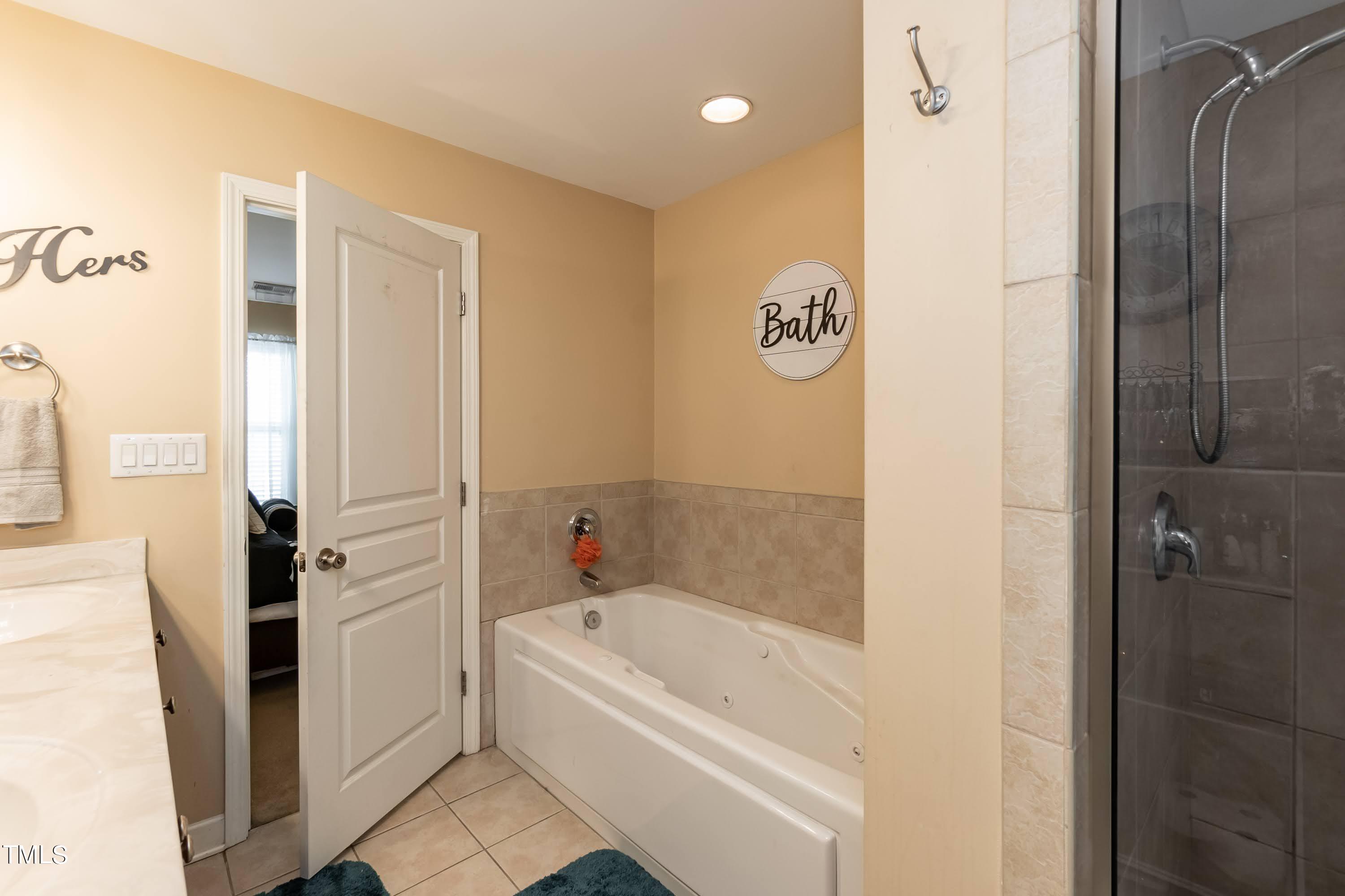 1224 Braybrooke Place