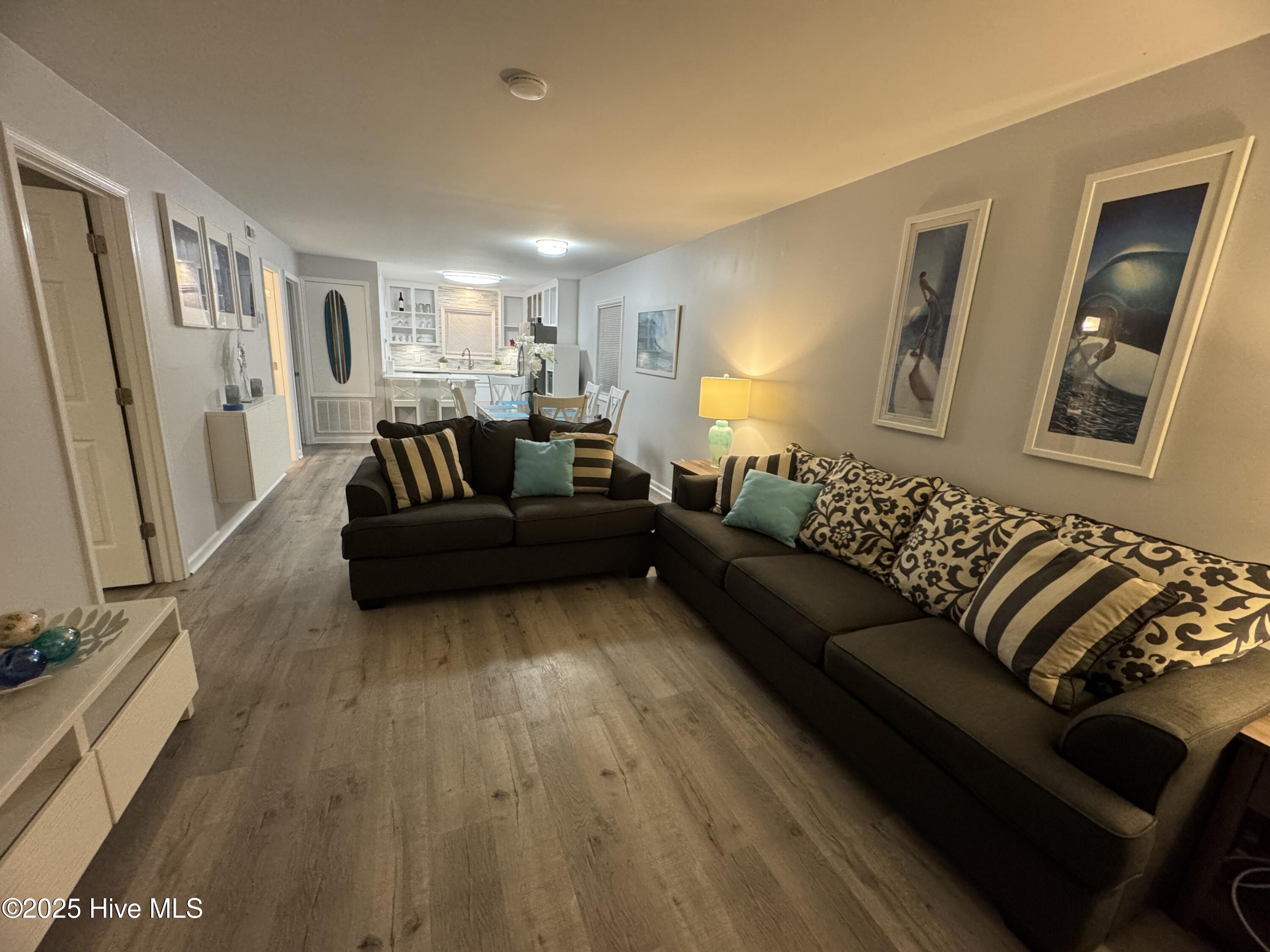 504 Carolina Beach Avenue S Unit: 2l