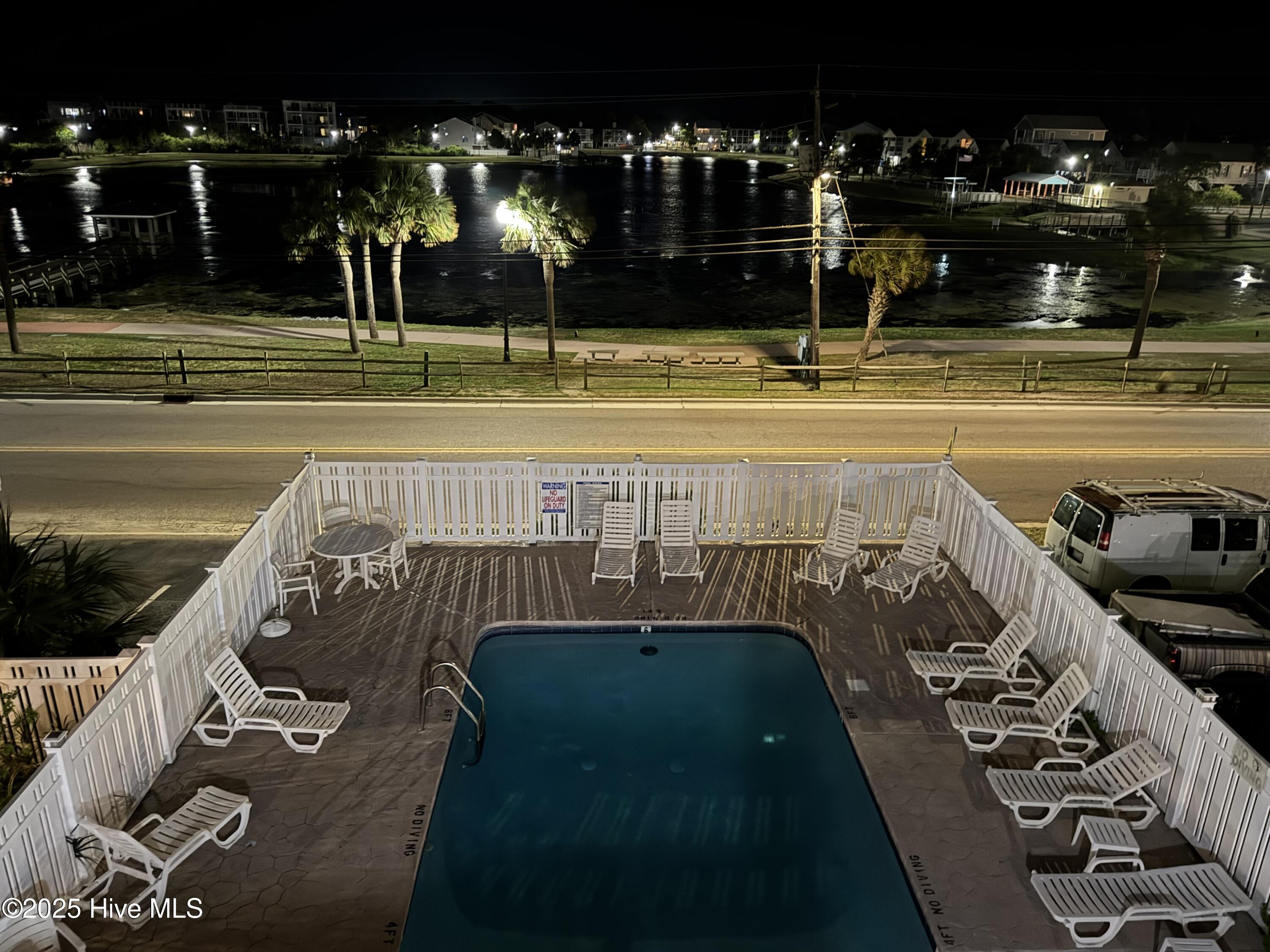 504 Carolina Beach Avenue S Unit: 2l