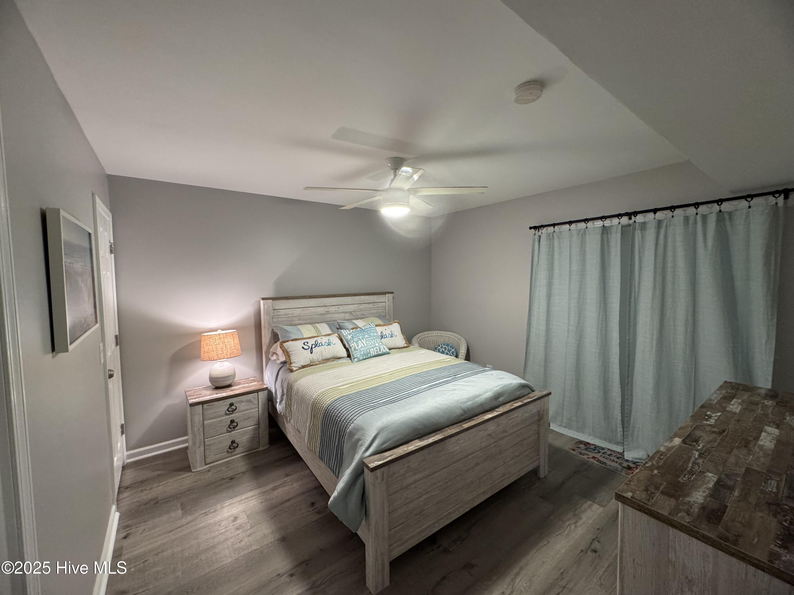 504 Carolina Beach Avenue S Unit: 2l
