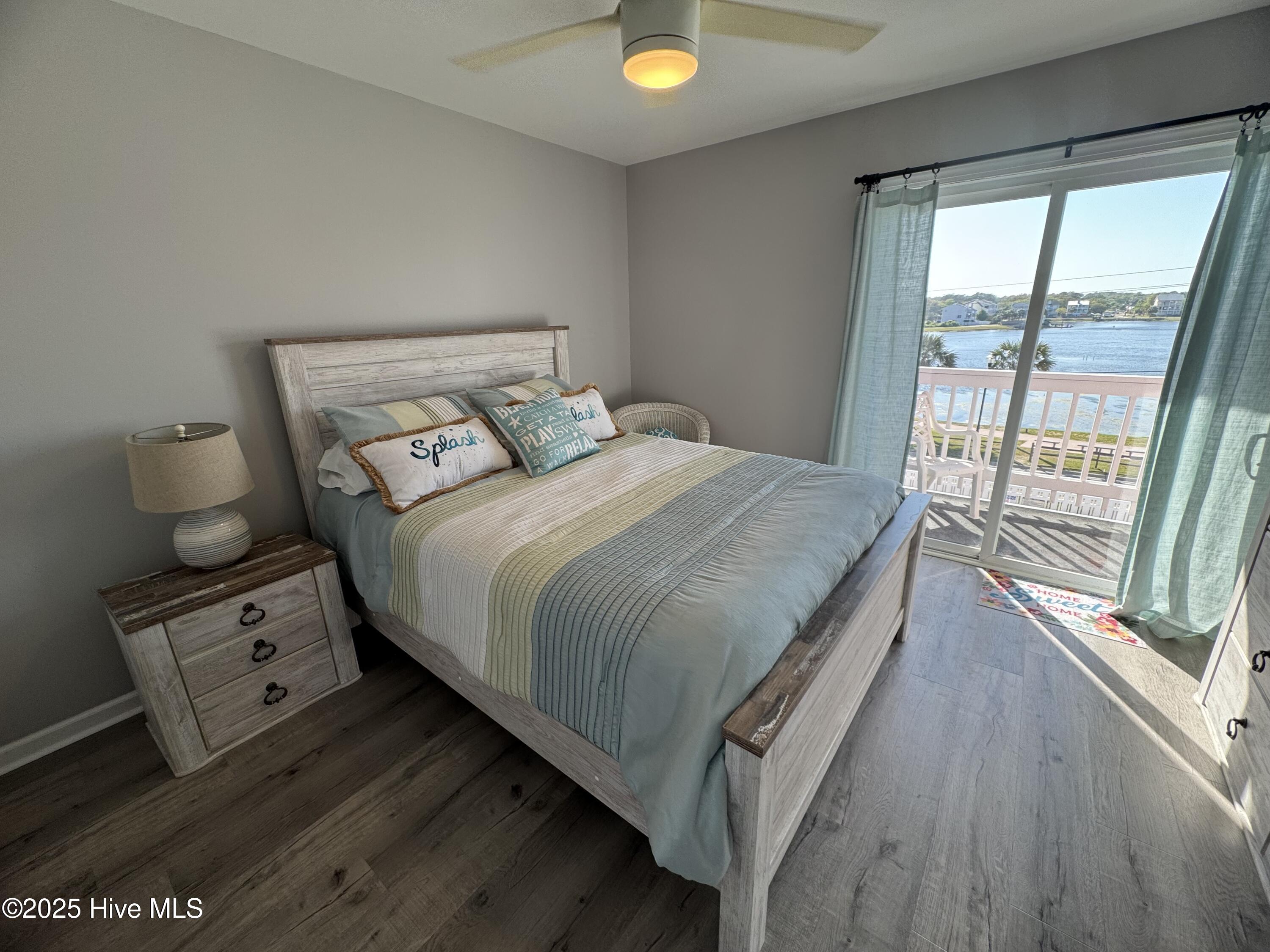504 Carolina Beach Avenue S Unit: 2l