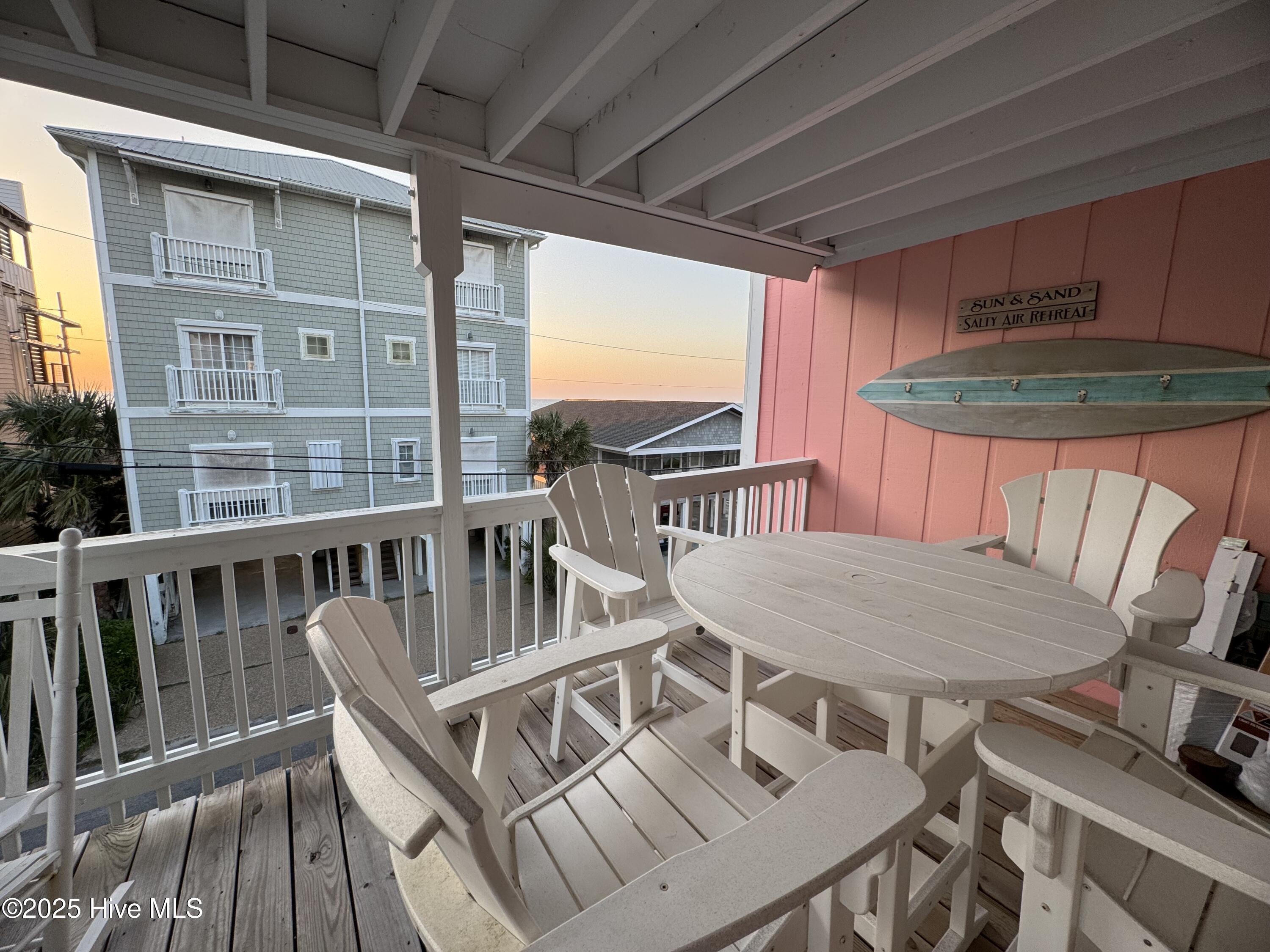 504 Carolina Beach Avenue S Unit: 2l