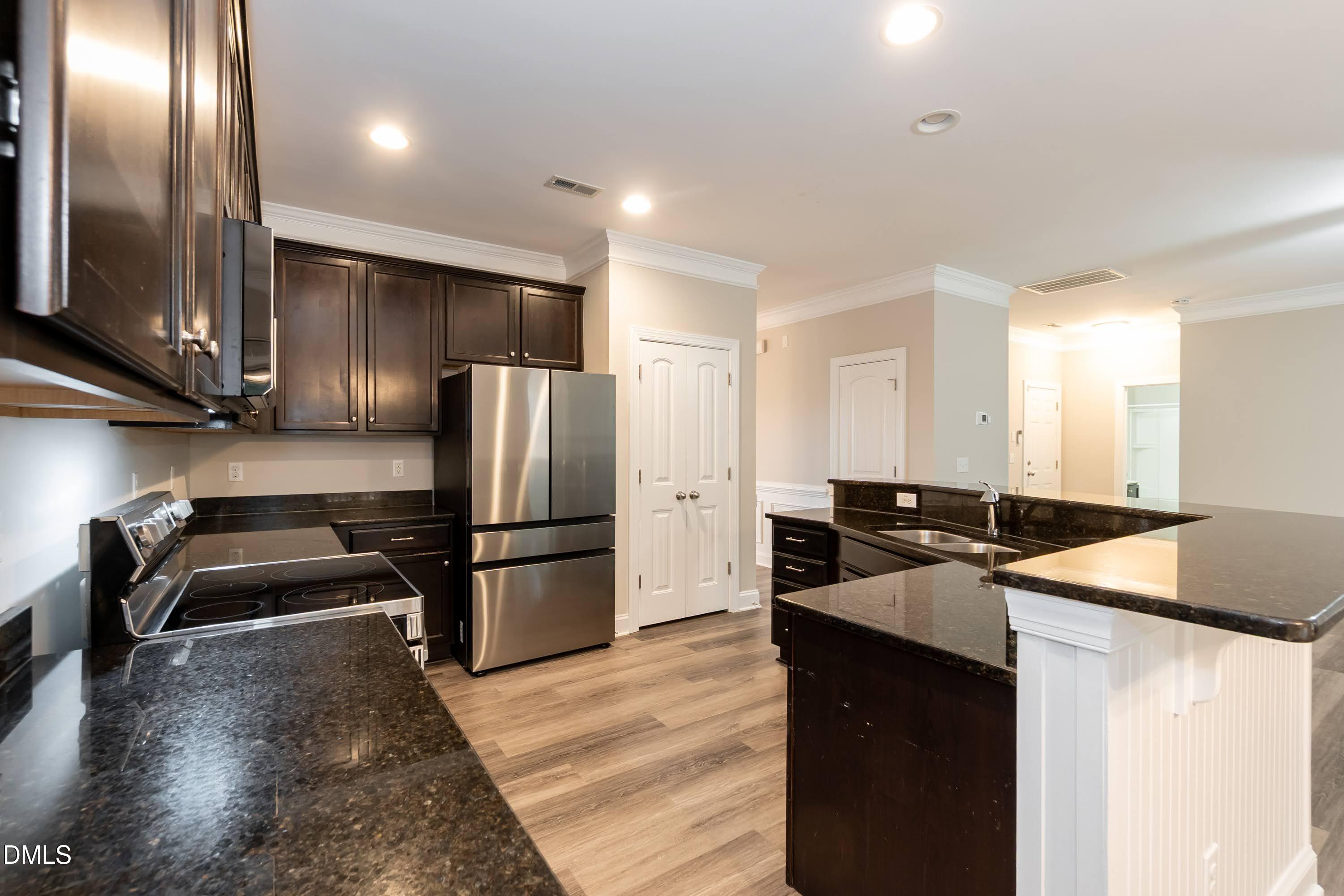 263 Oak Alley Trail