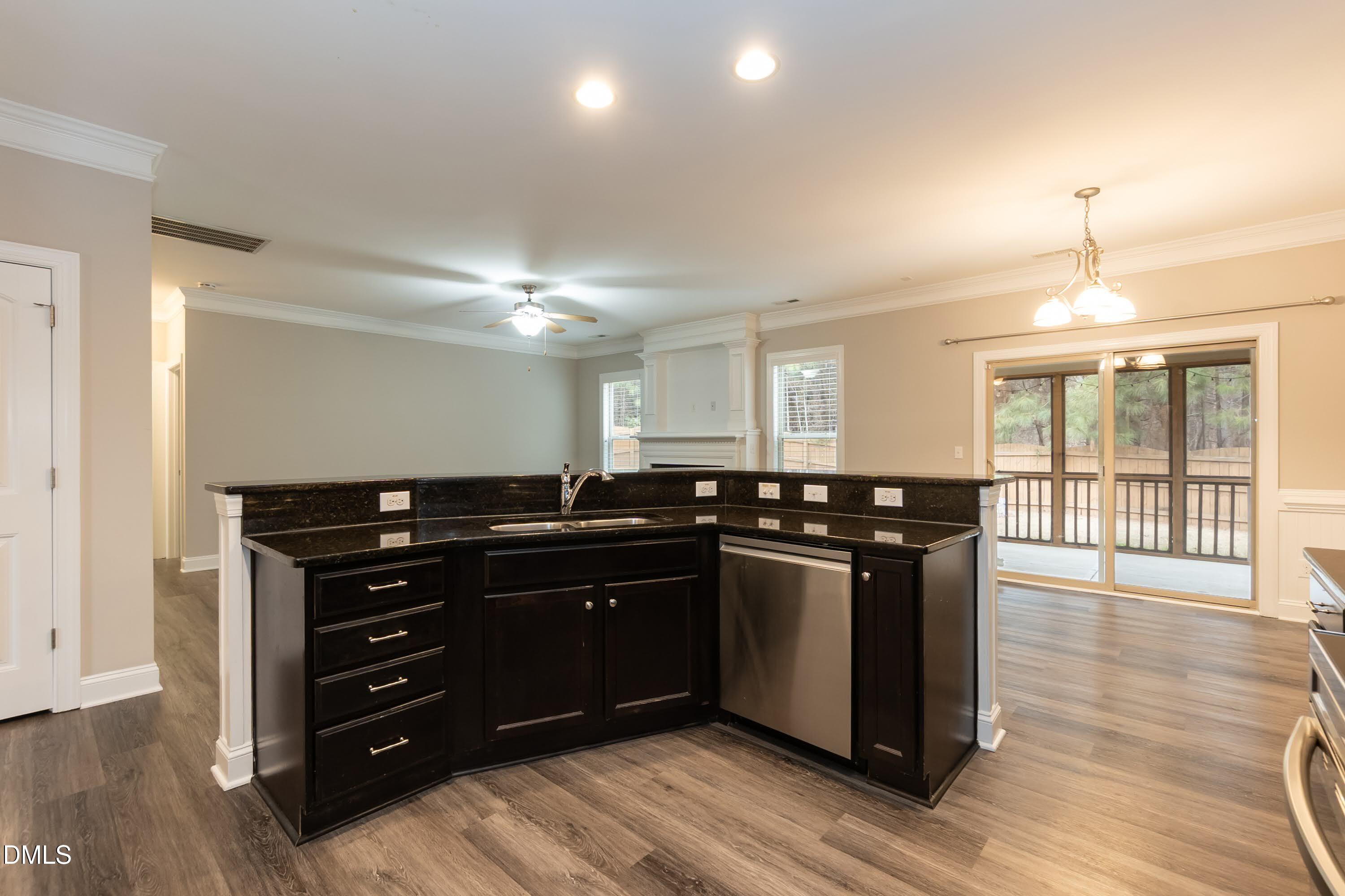 263 Oak Alley Trail