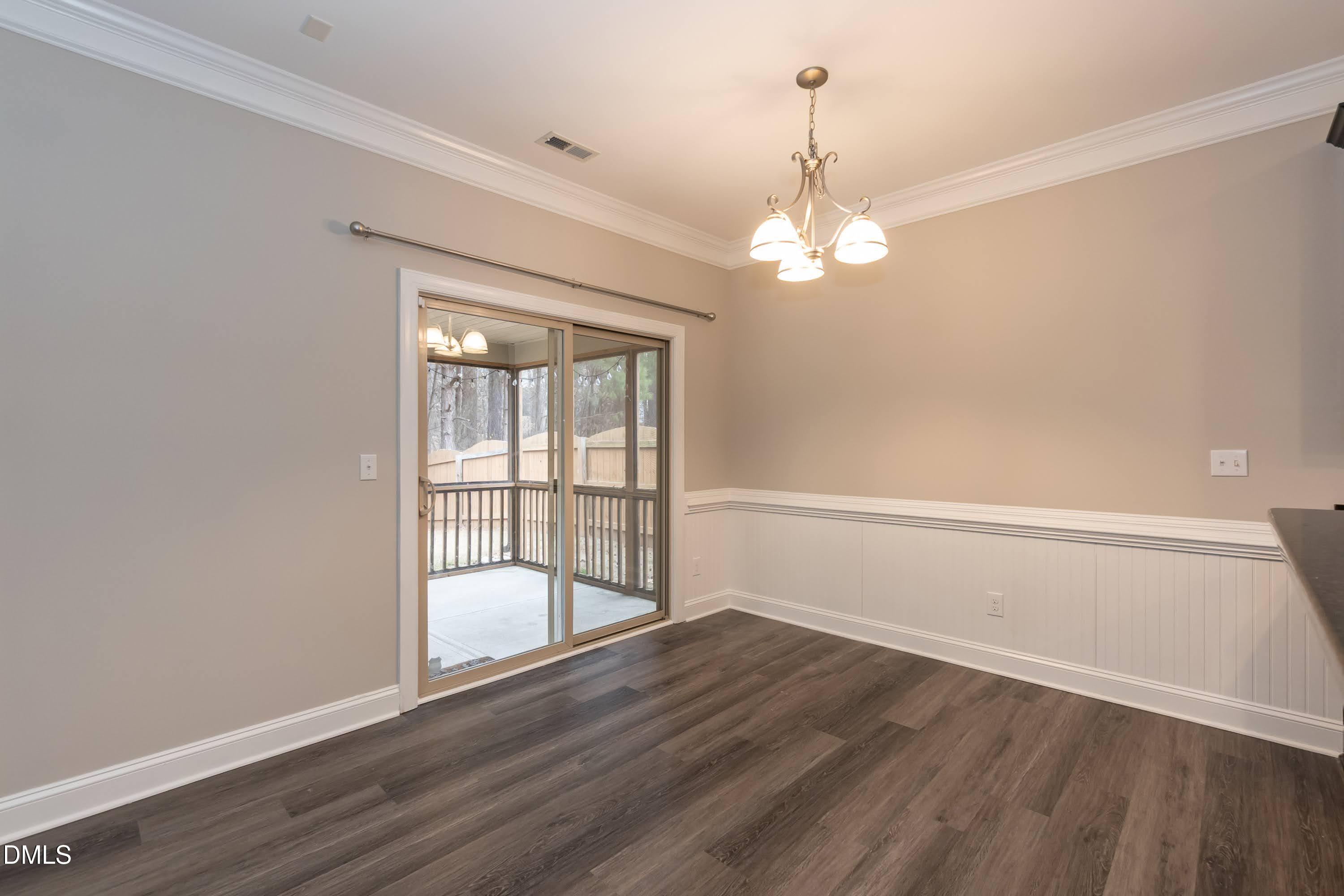 263 Oak Alley Trail
