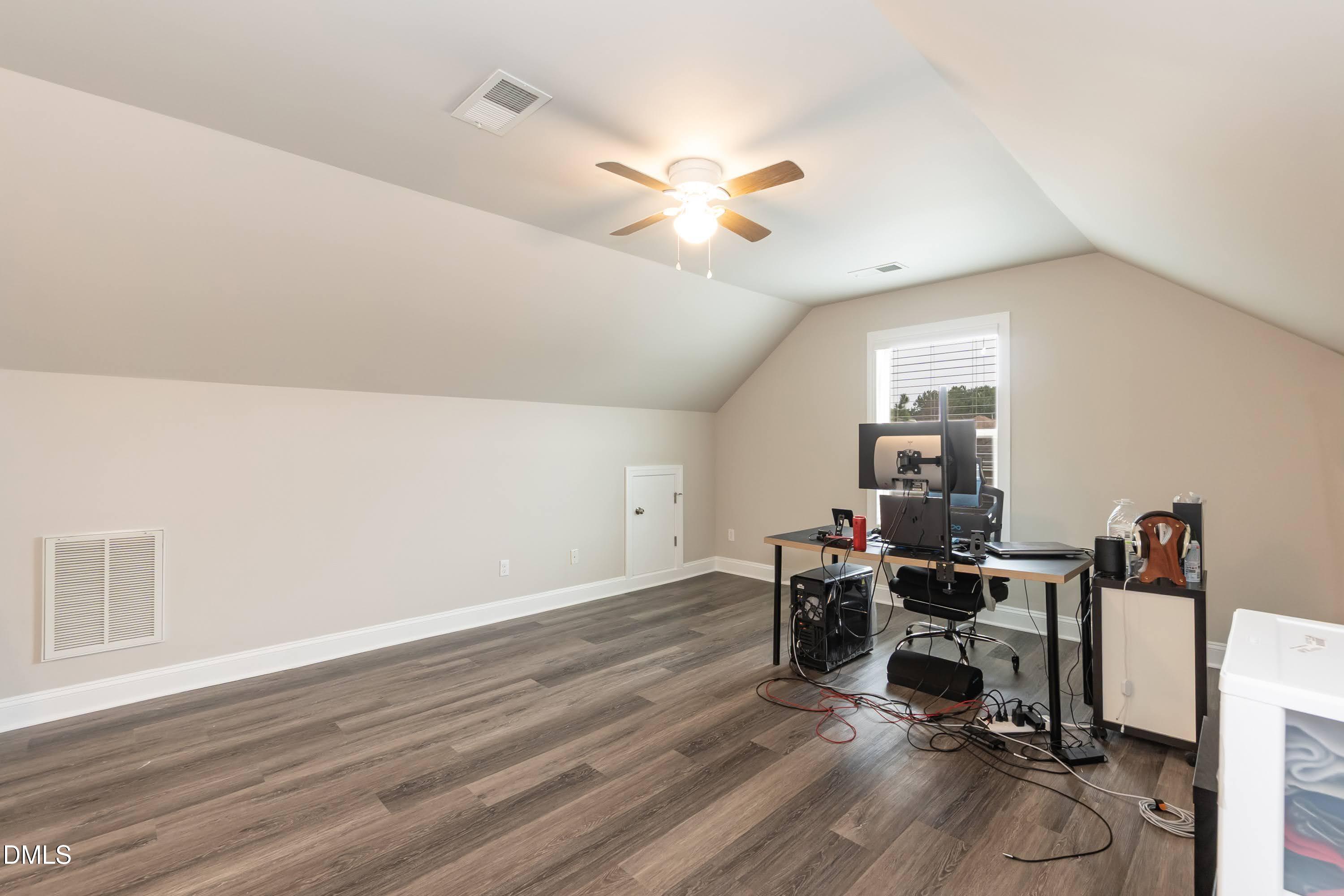 263 Oak Alley Trail