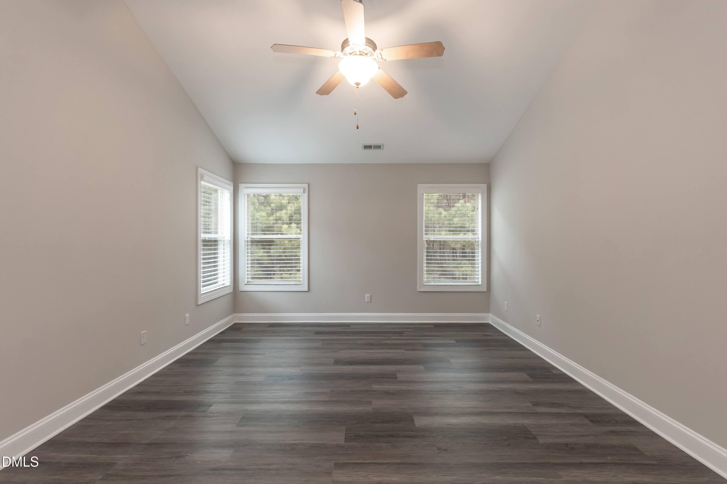 263 Oak Alley Trail