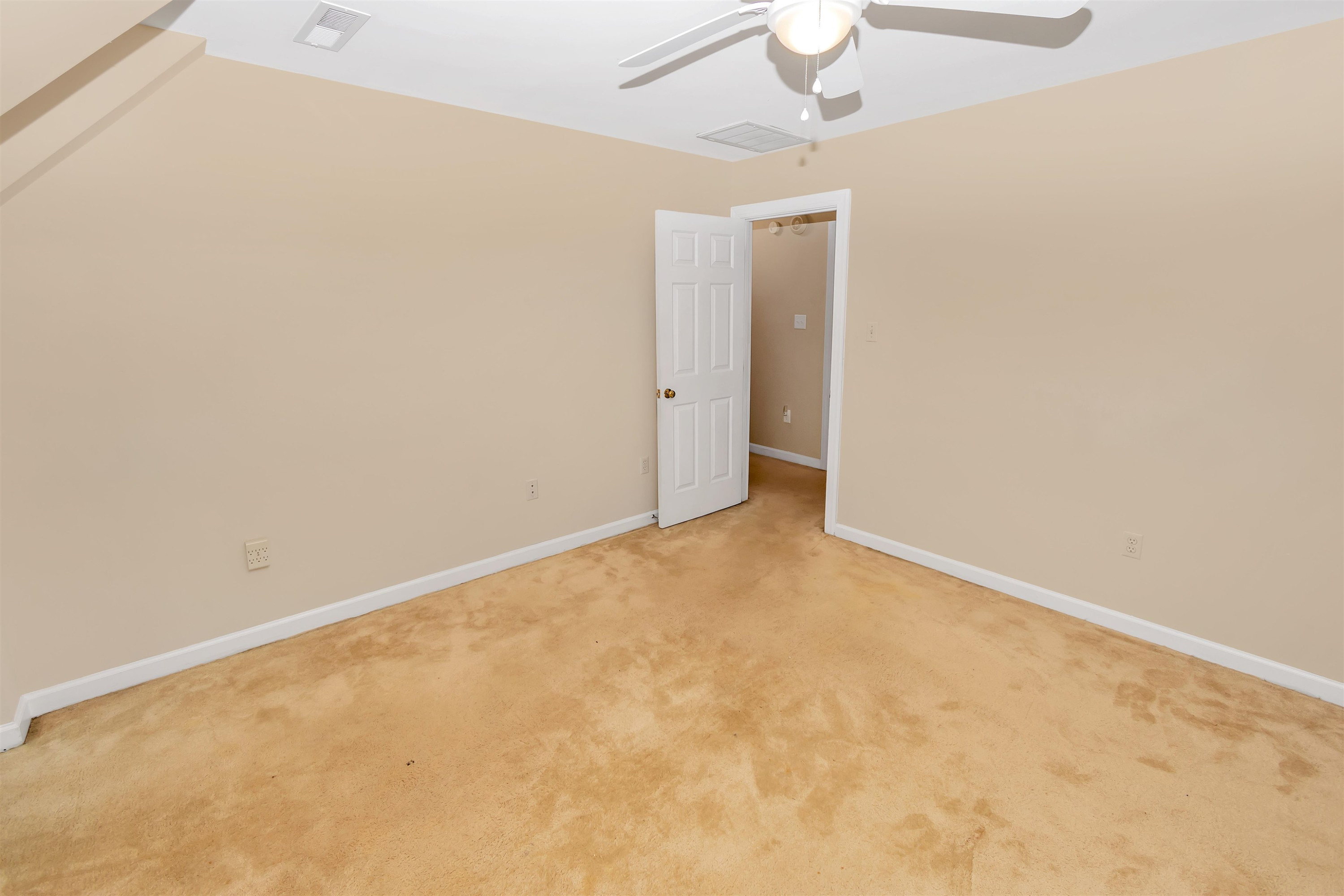 4005 Carybrook Court