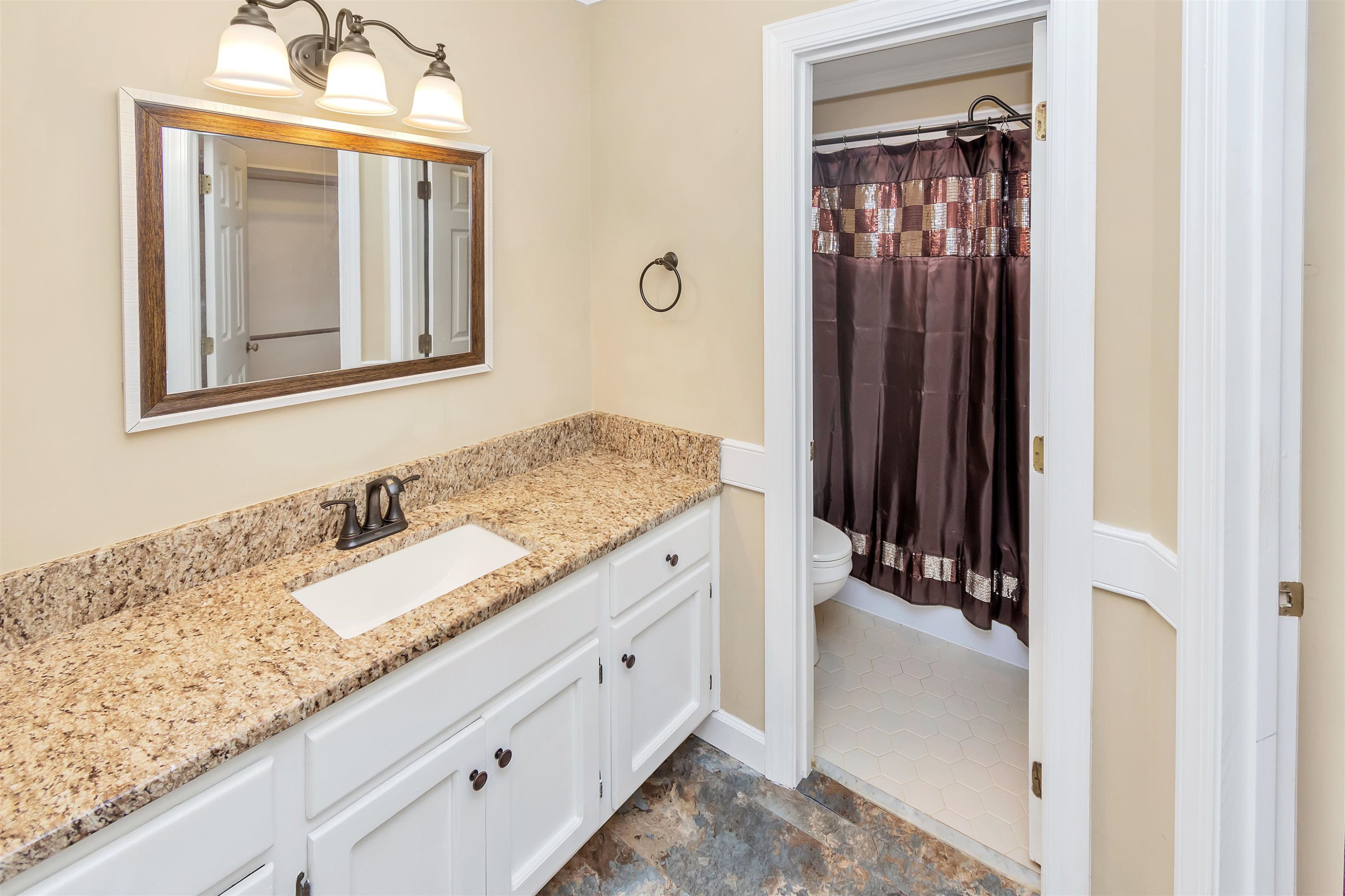 4005 Carybrook Court