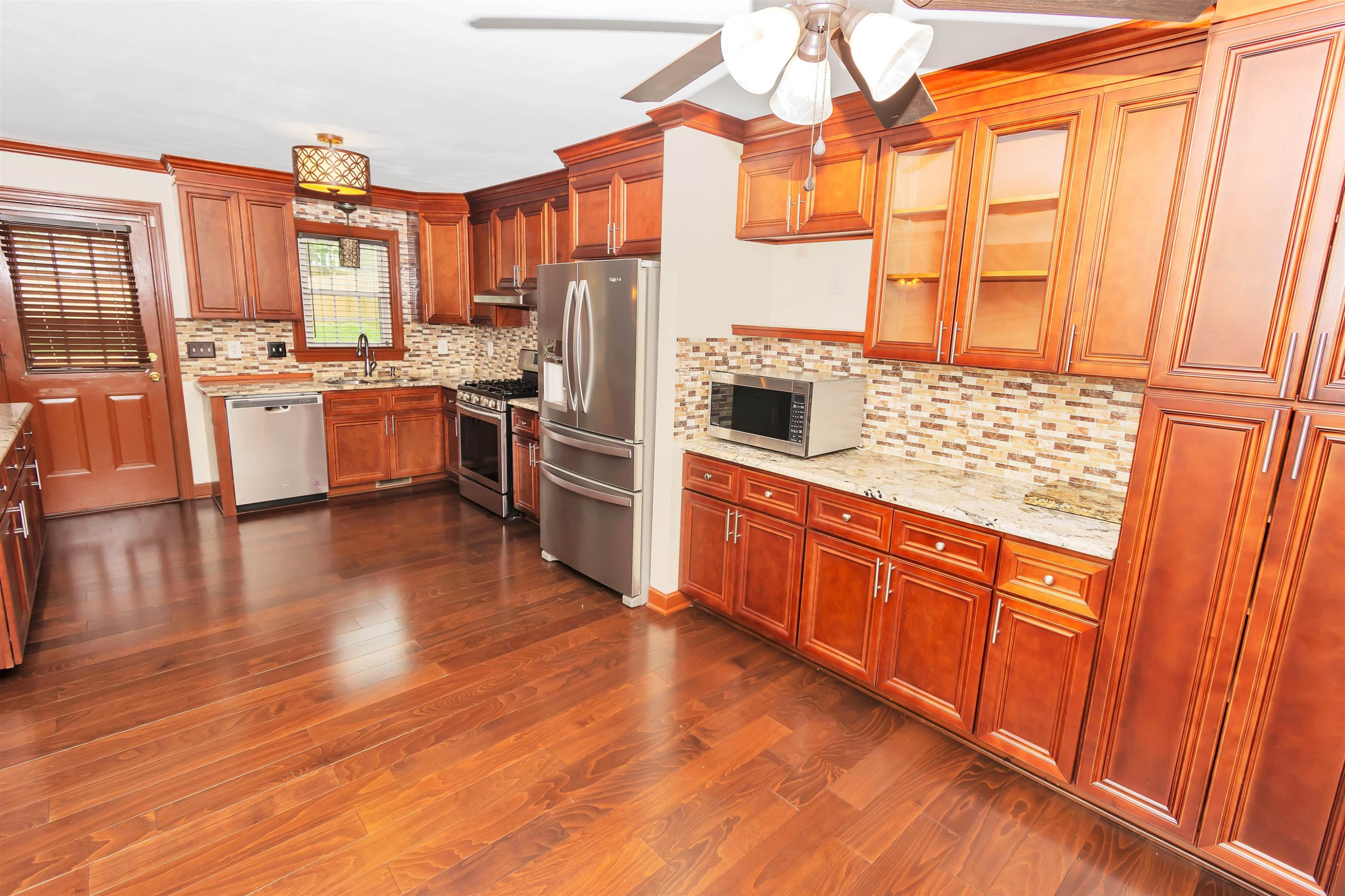 4005 Carybrook Court