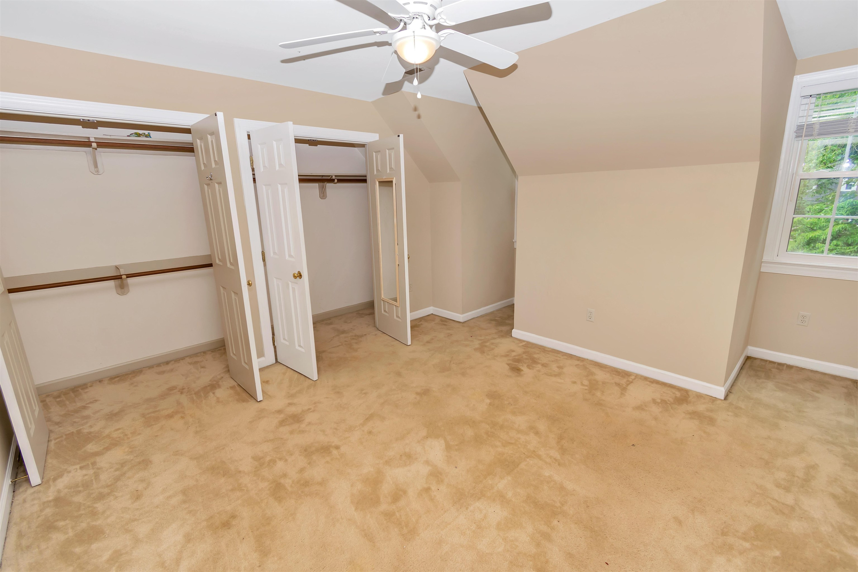 4005 Carybrook Court