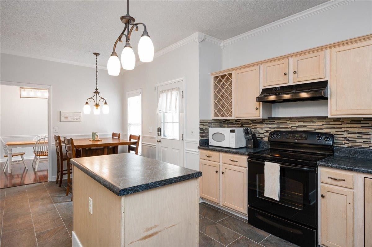 3701 Weatherby Drive