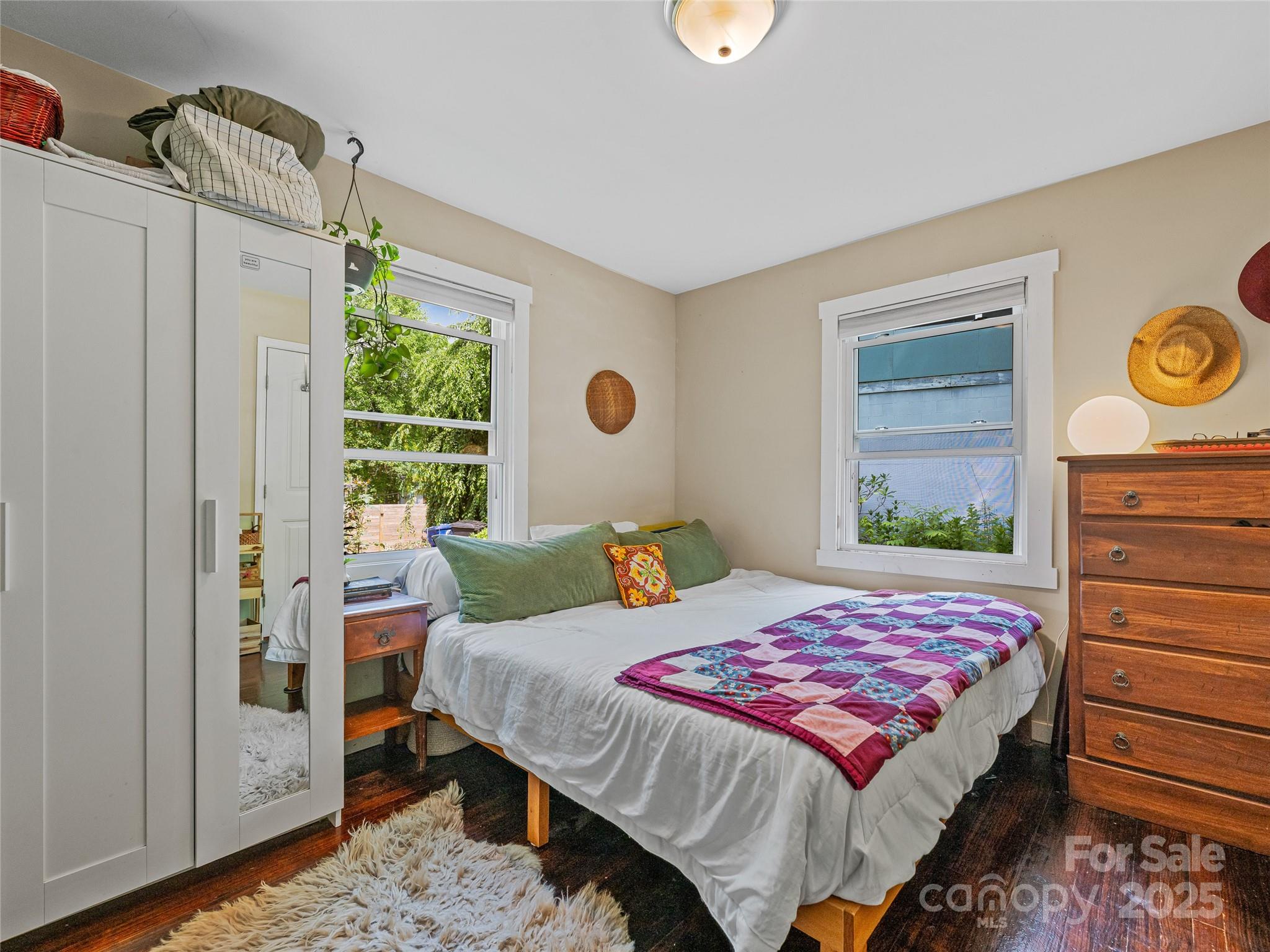 820 Azalea Avenue
