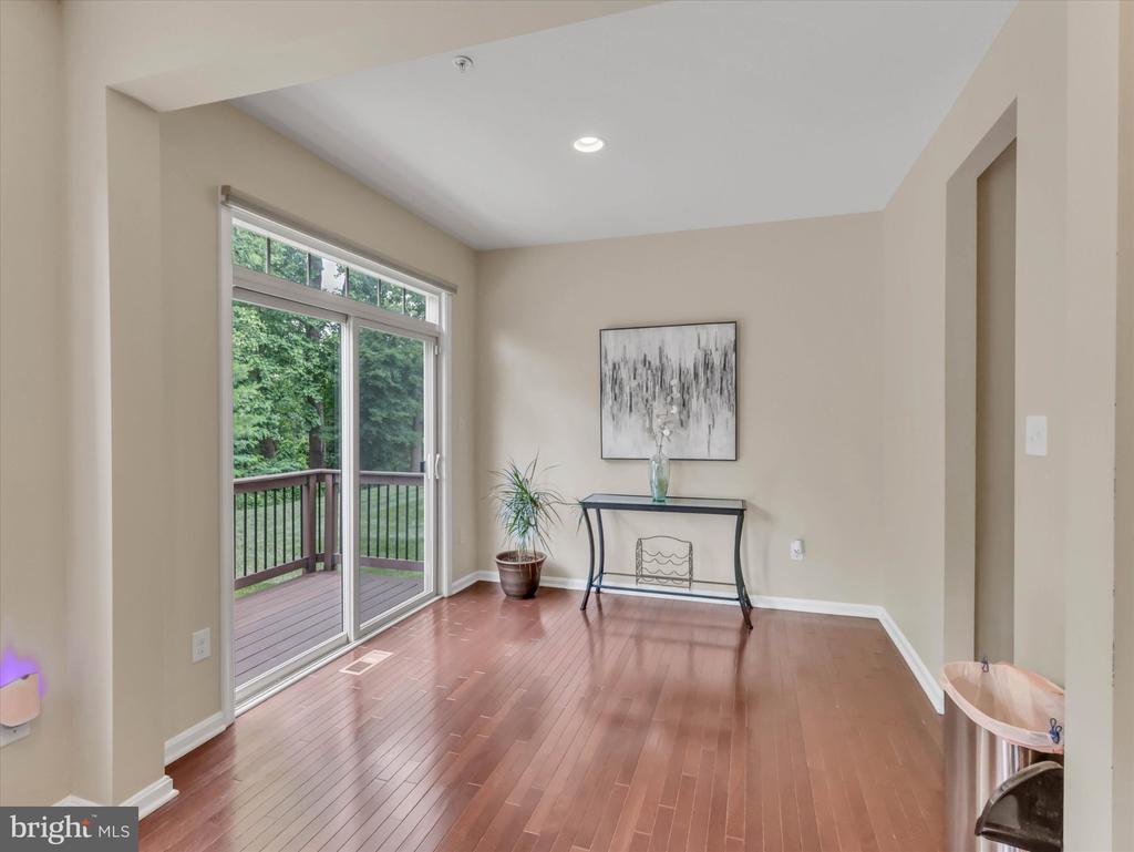 2805 TROTTER PARK LANE