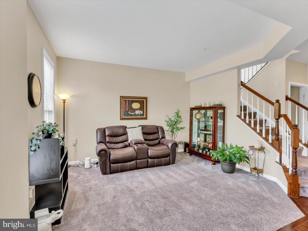 2805 TROTTER PARK LANE