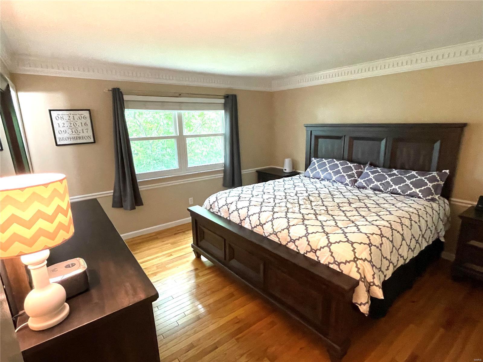 2371 Crestline Drive