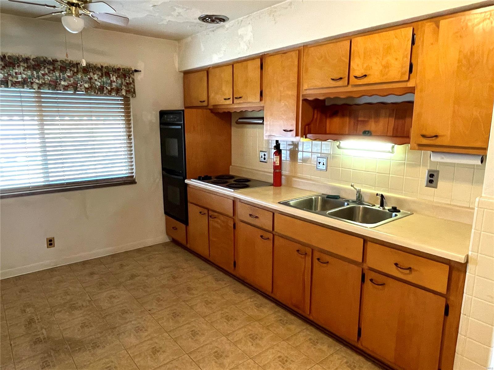 9227 Silvercrest Drive