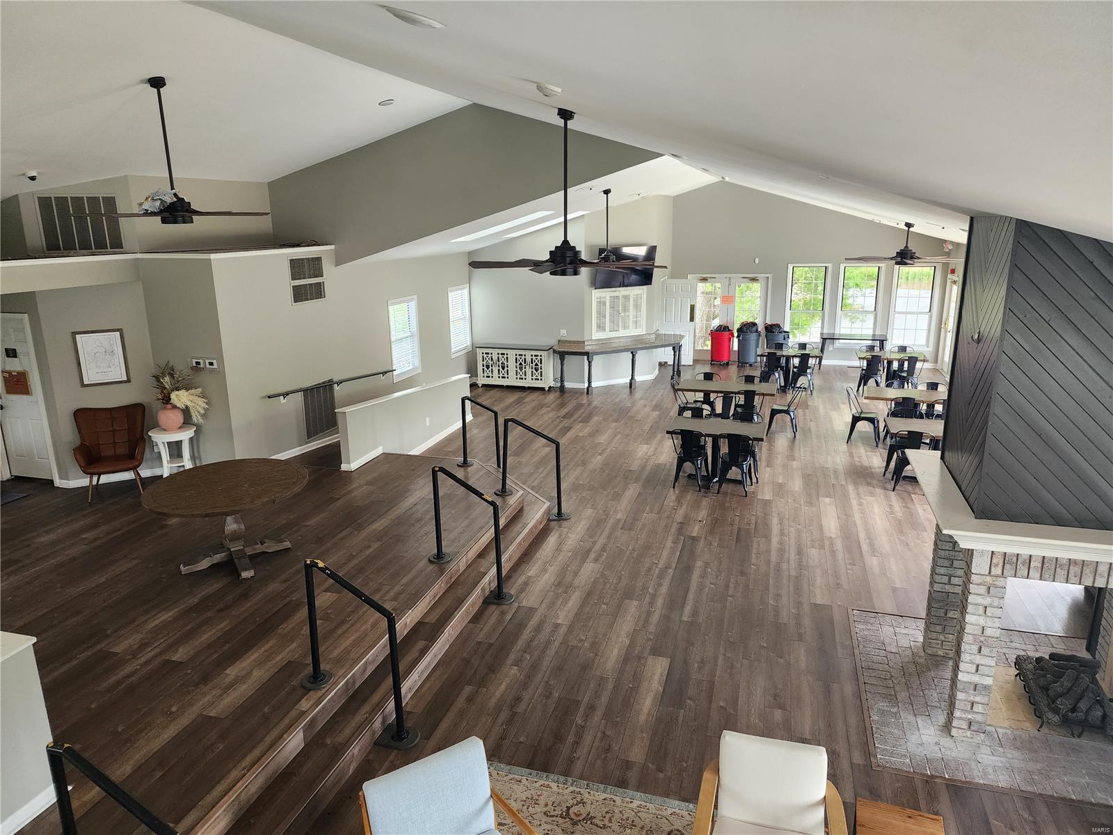 16598 Centerpointe Drive