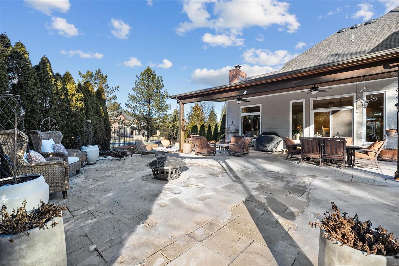 1127 S Mason Road