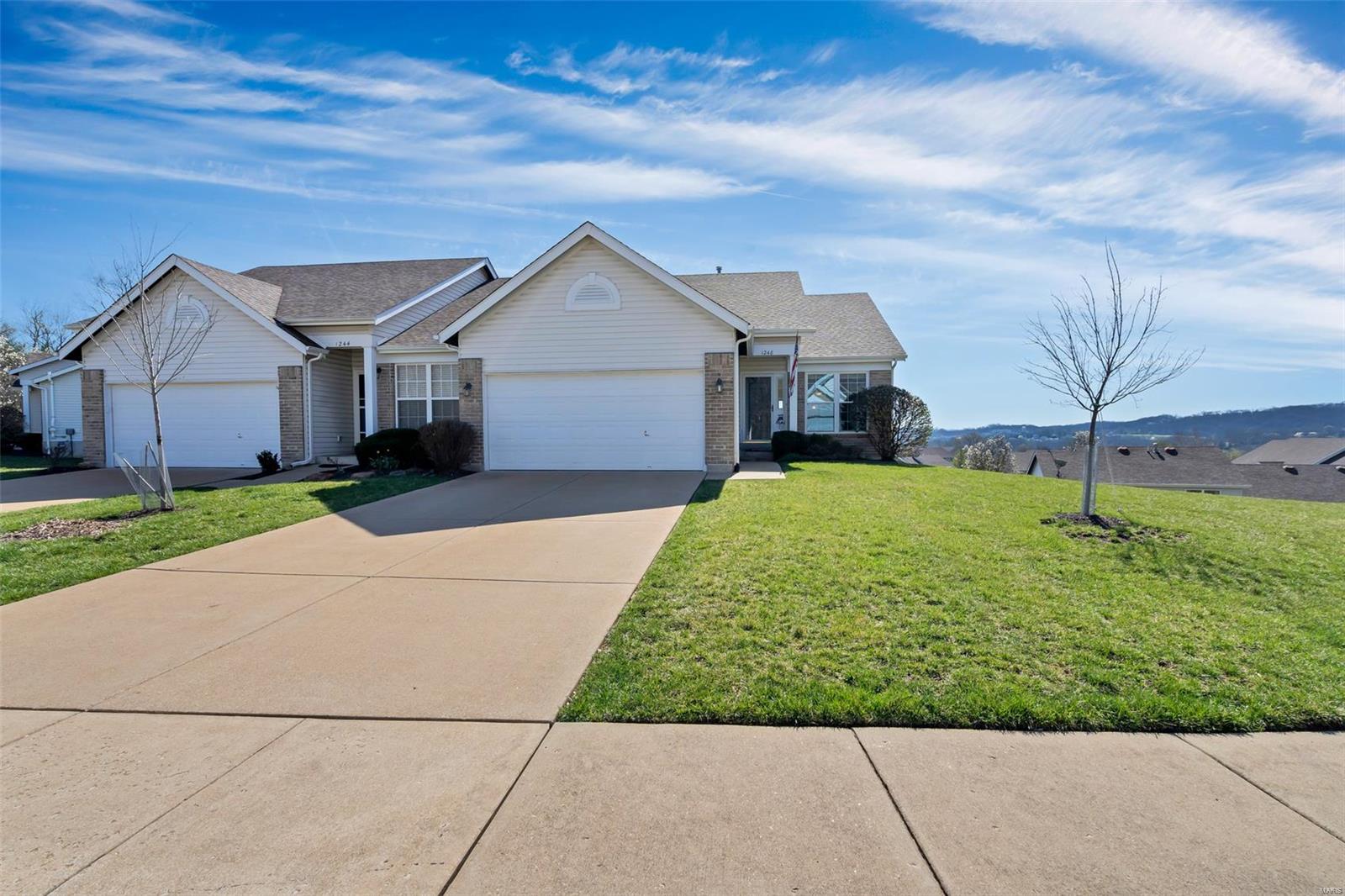 1248 Hunters Chase Drive