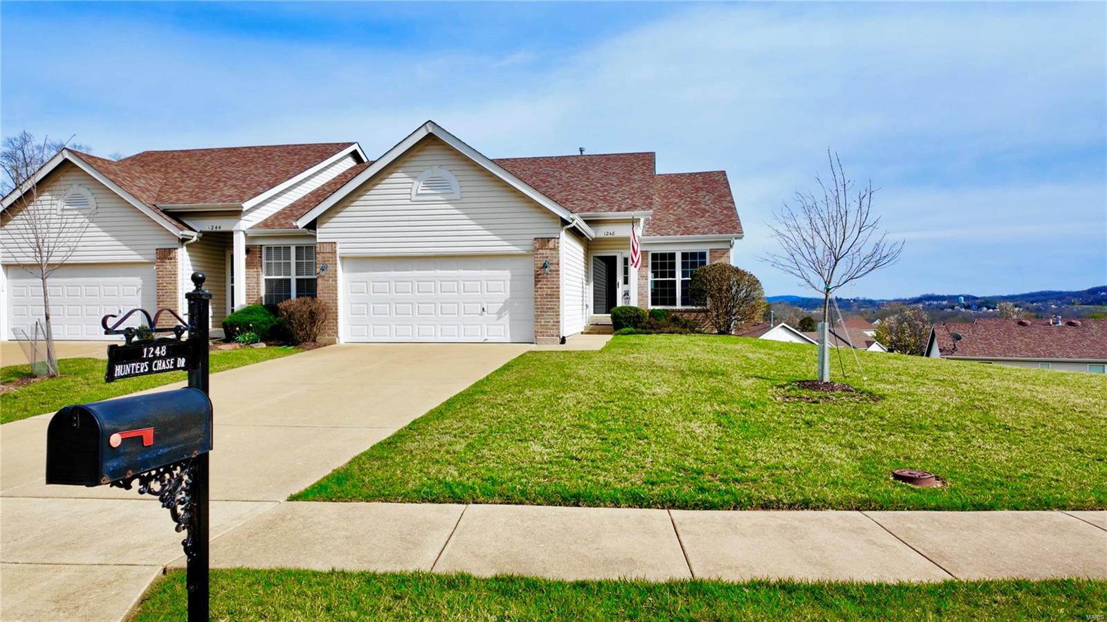 1248 Hunters Chase Drive