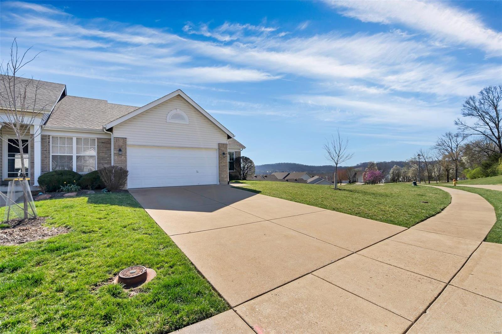 1248 Hunters Chase Drive