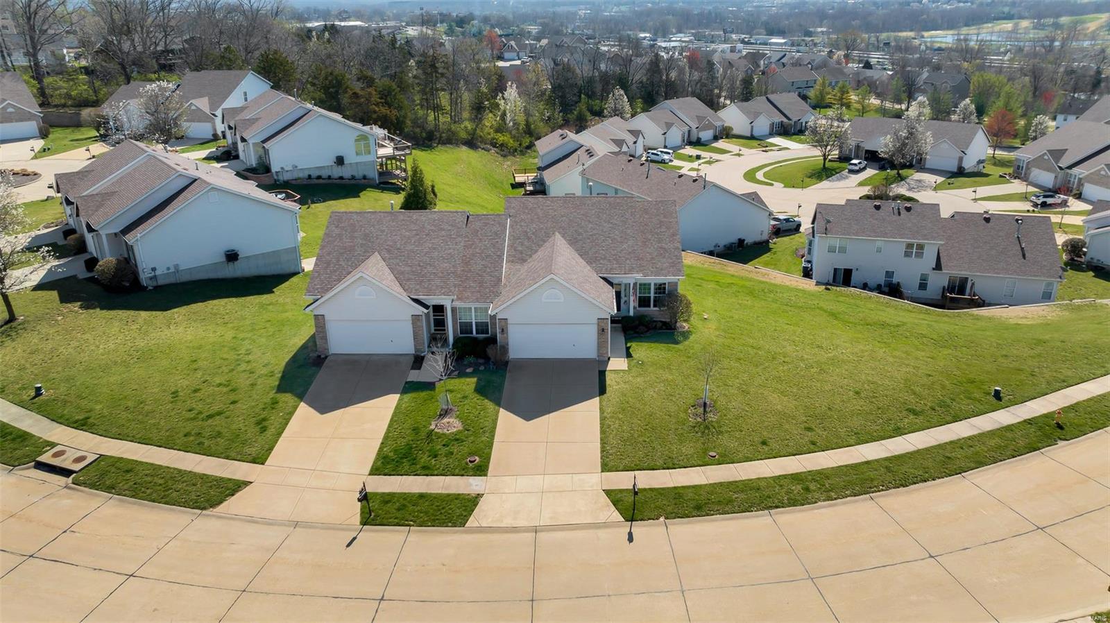 1248 Hunters Chase Drive