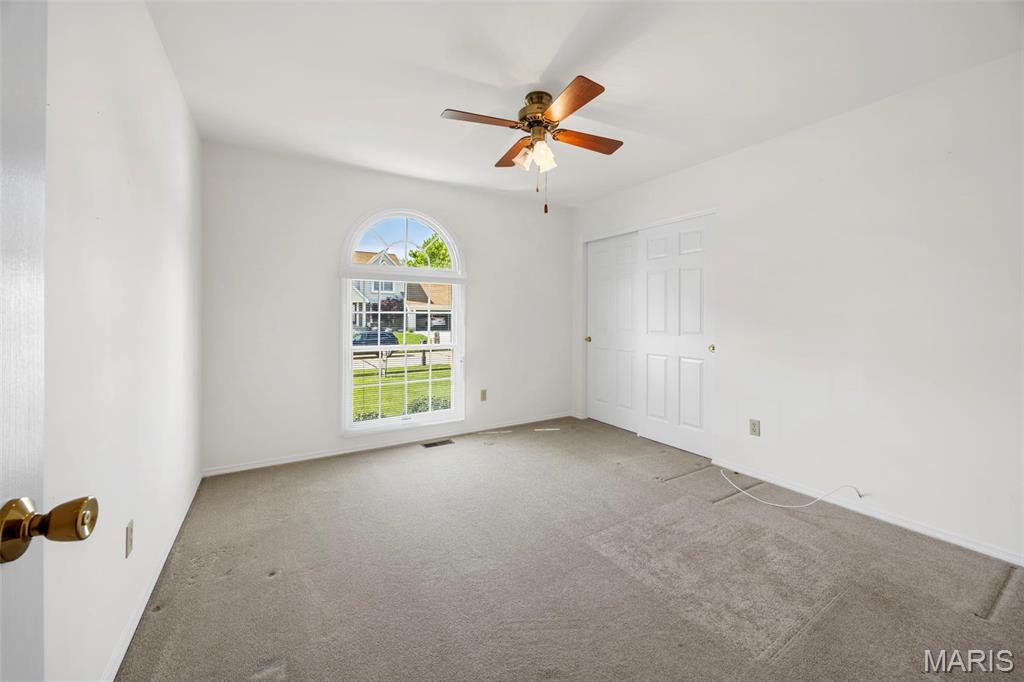 10 Thrasher Court