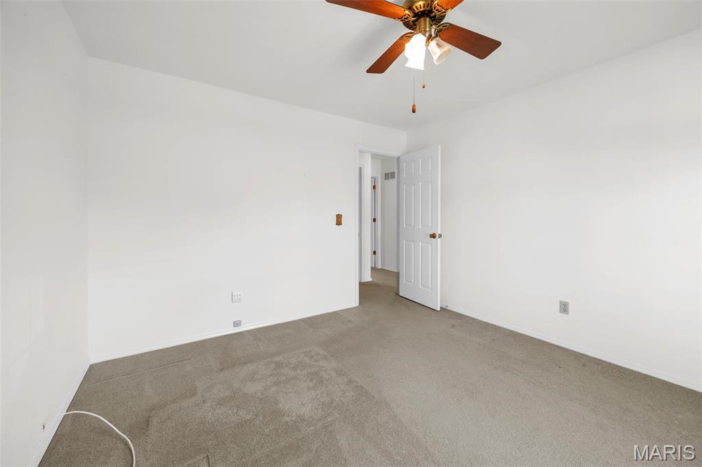 10 Thrasher Court