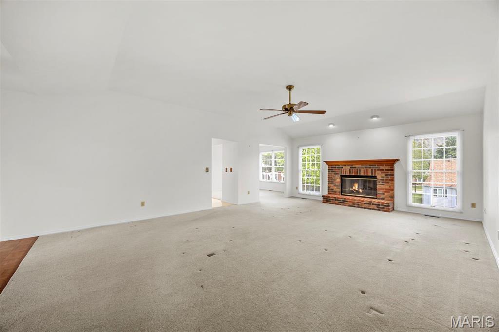 10 Thrasher Court