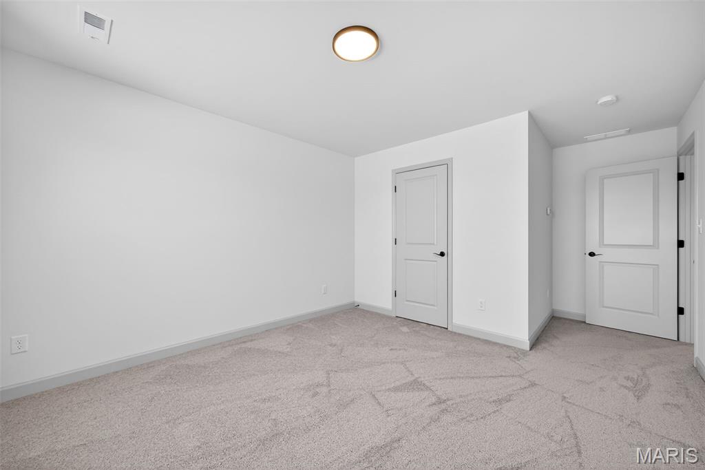 1 Country House Court