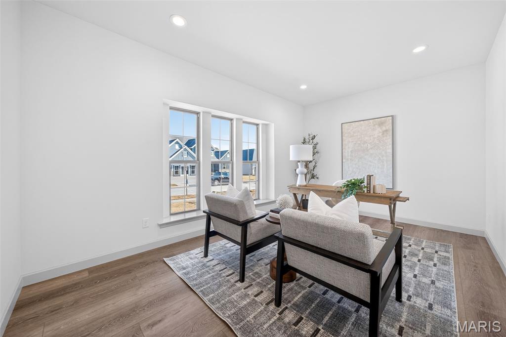 1 Country House Court