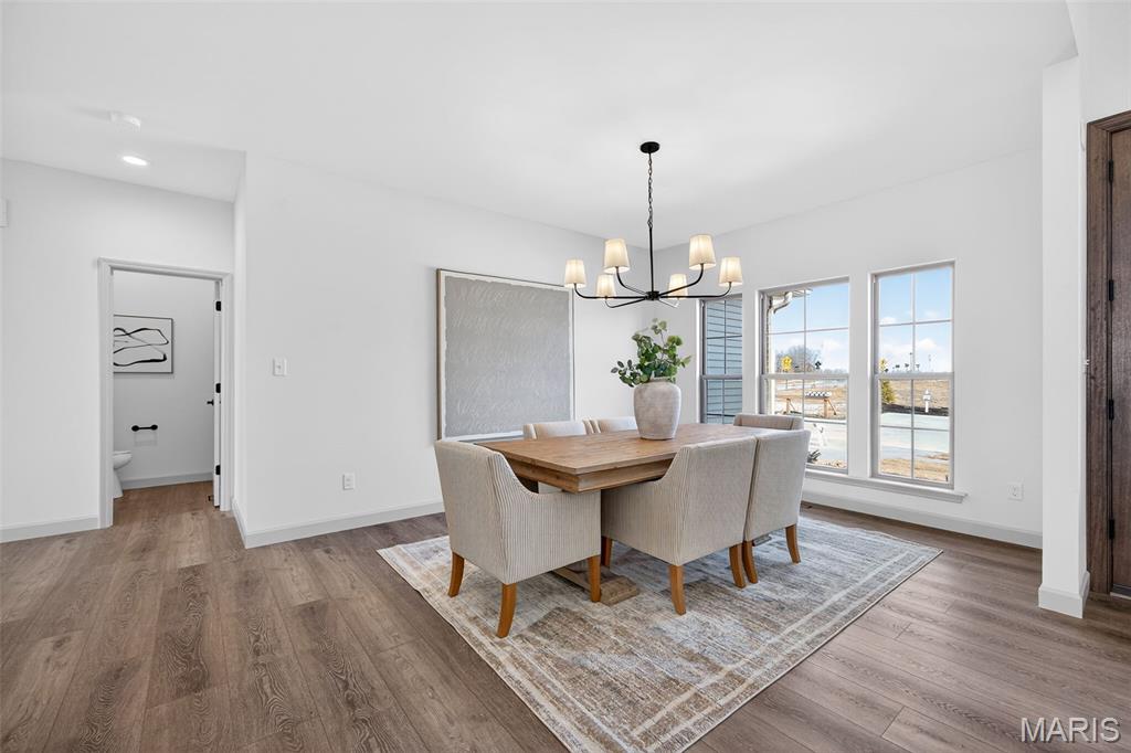 1 Country House Court