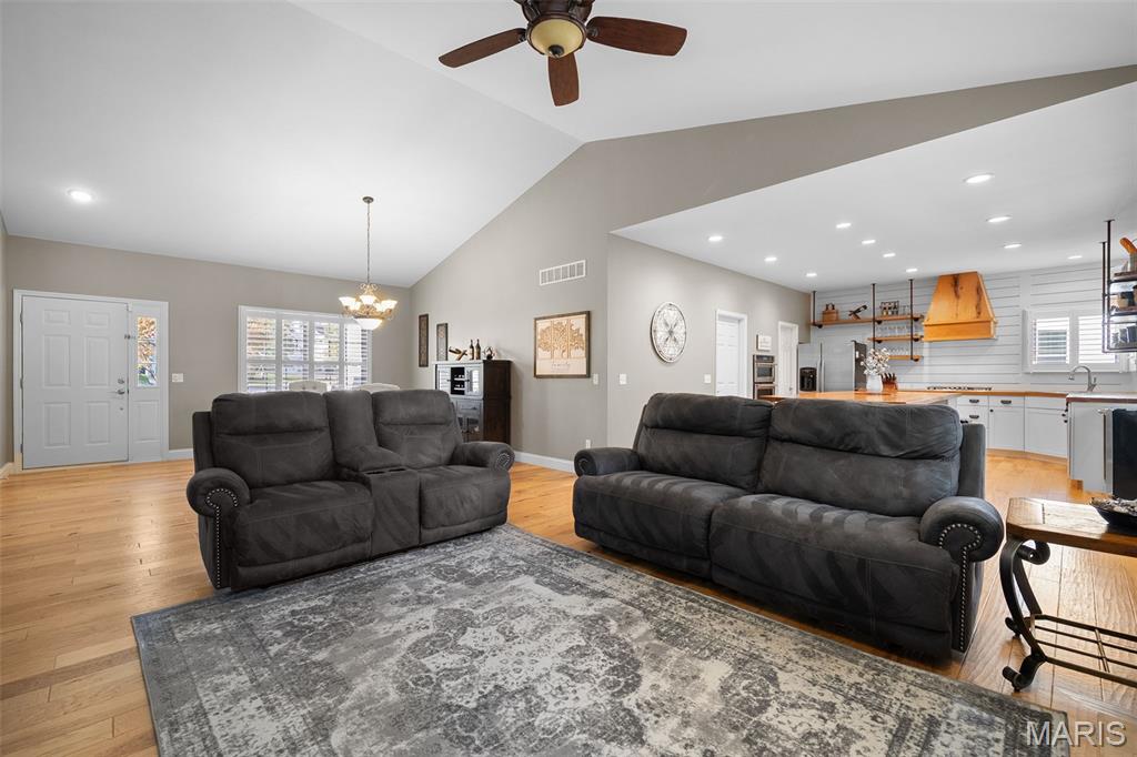 819 Honeywood Drive