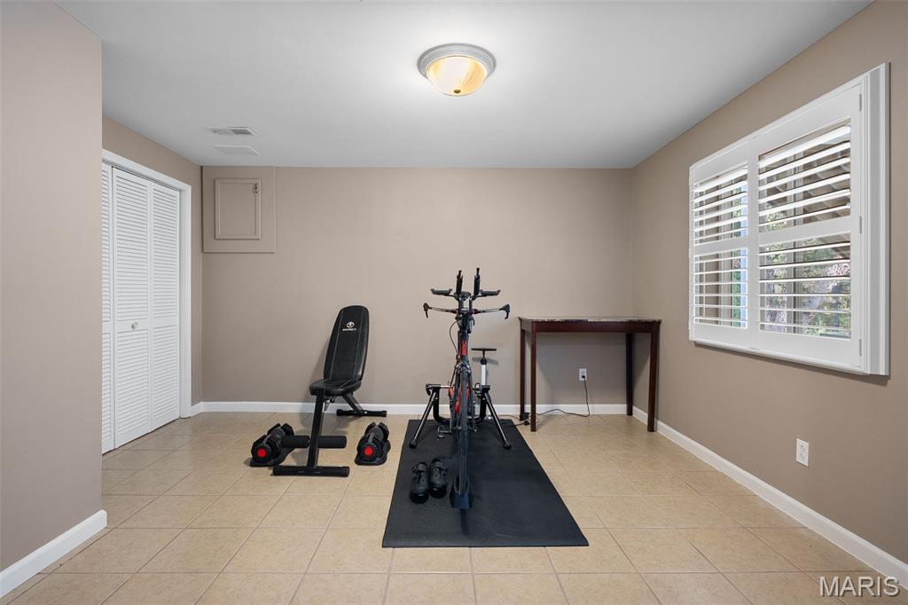 819 Honeywood Drive