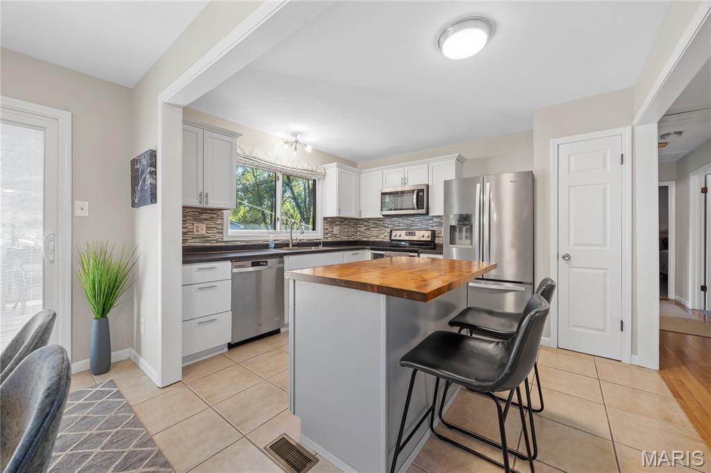 8 Cedarwood Court
