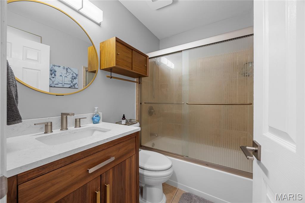 8 Cedarwood Court