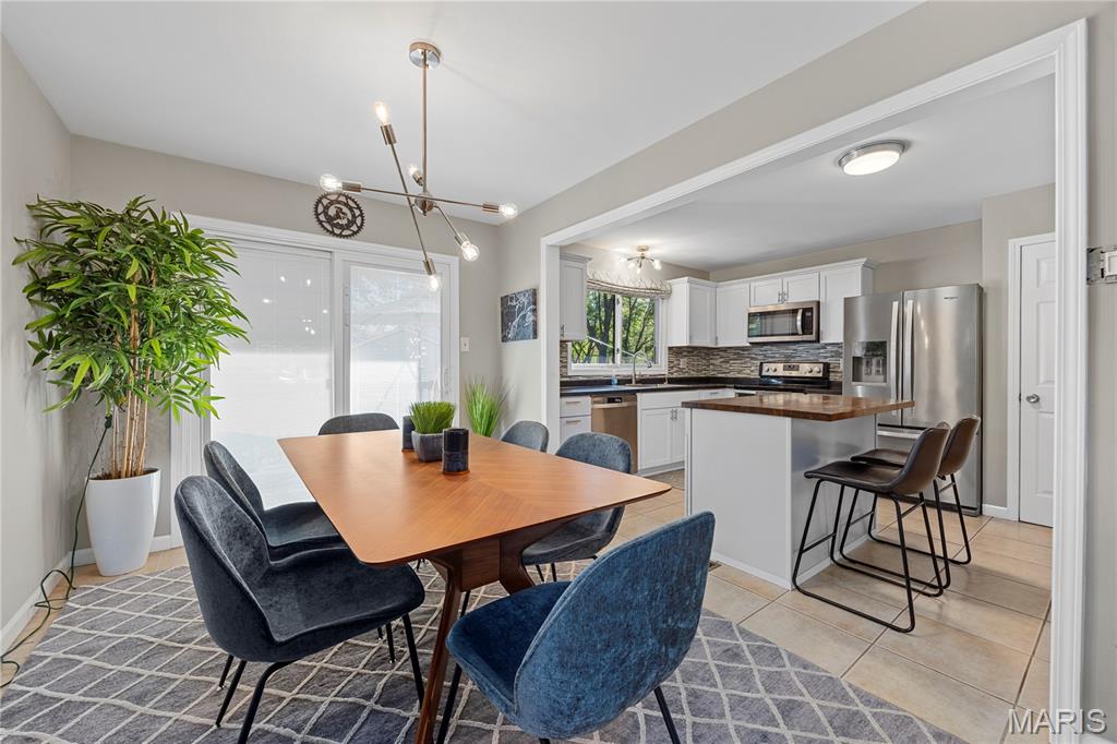 8 Cedarwood Court