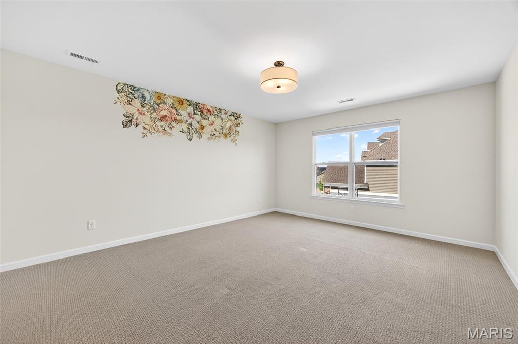 978 Silver Buck Lane