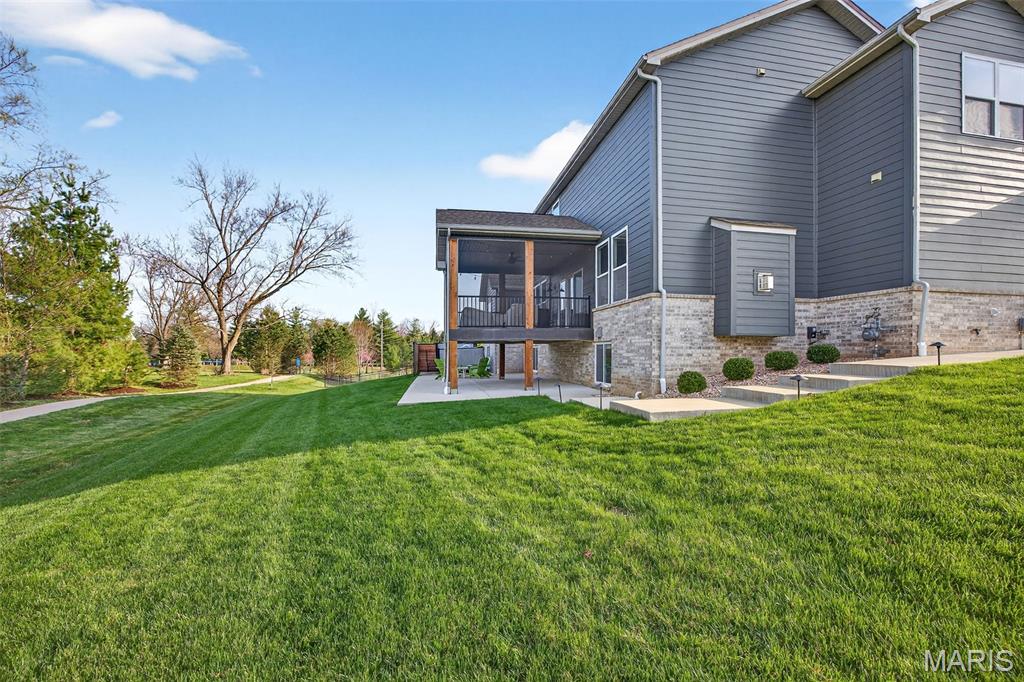 978 Silver Buck Lane