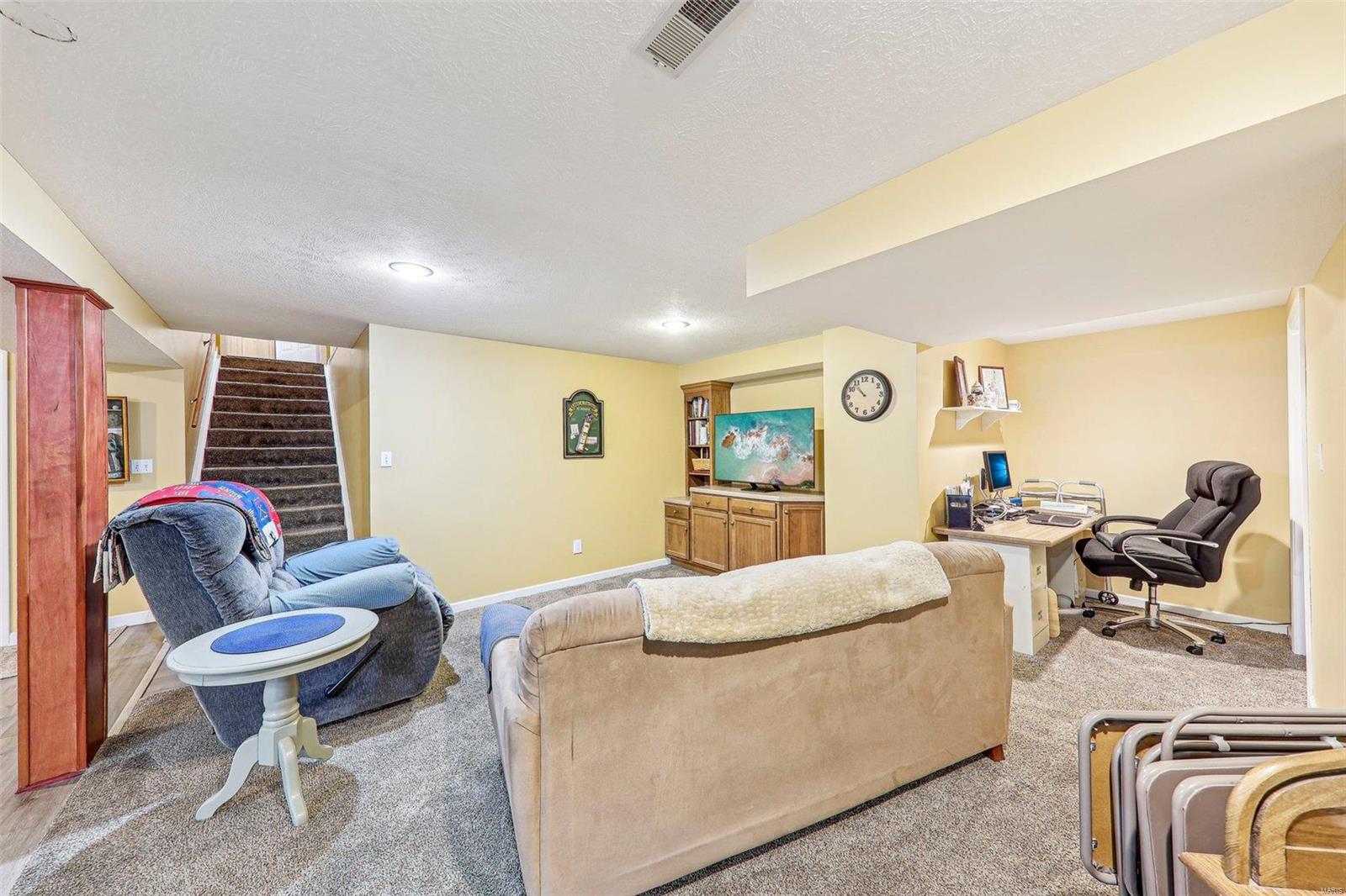 33 Quail Run Drive
