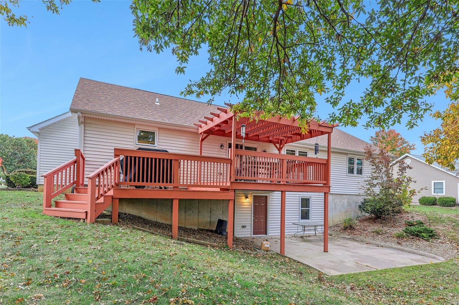 33 Quail Run Drive