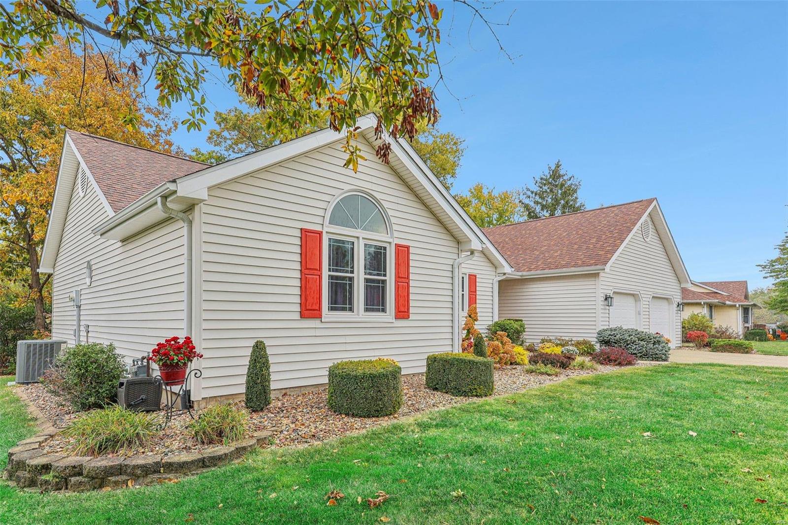 33 Quail Run Drive