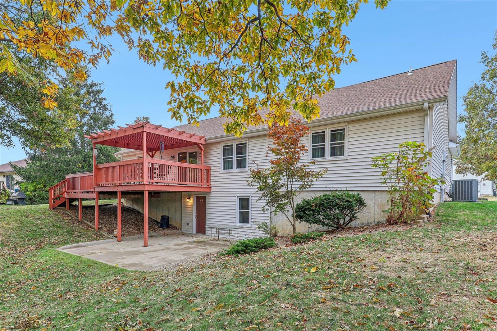 33 Quail Run Drive